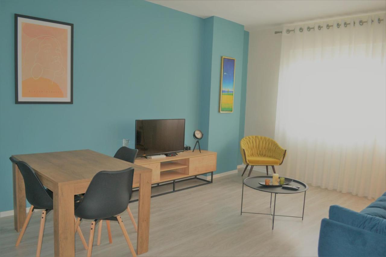 Cozy Central Tirana Apartments Ngoại thất bức ảnh