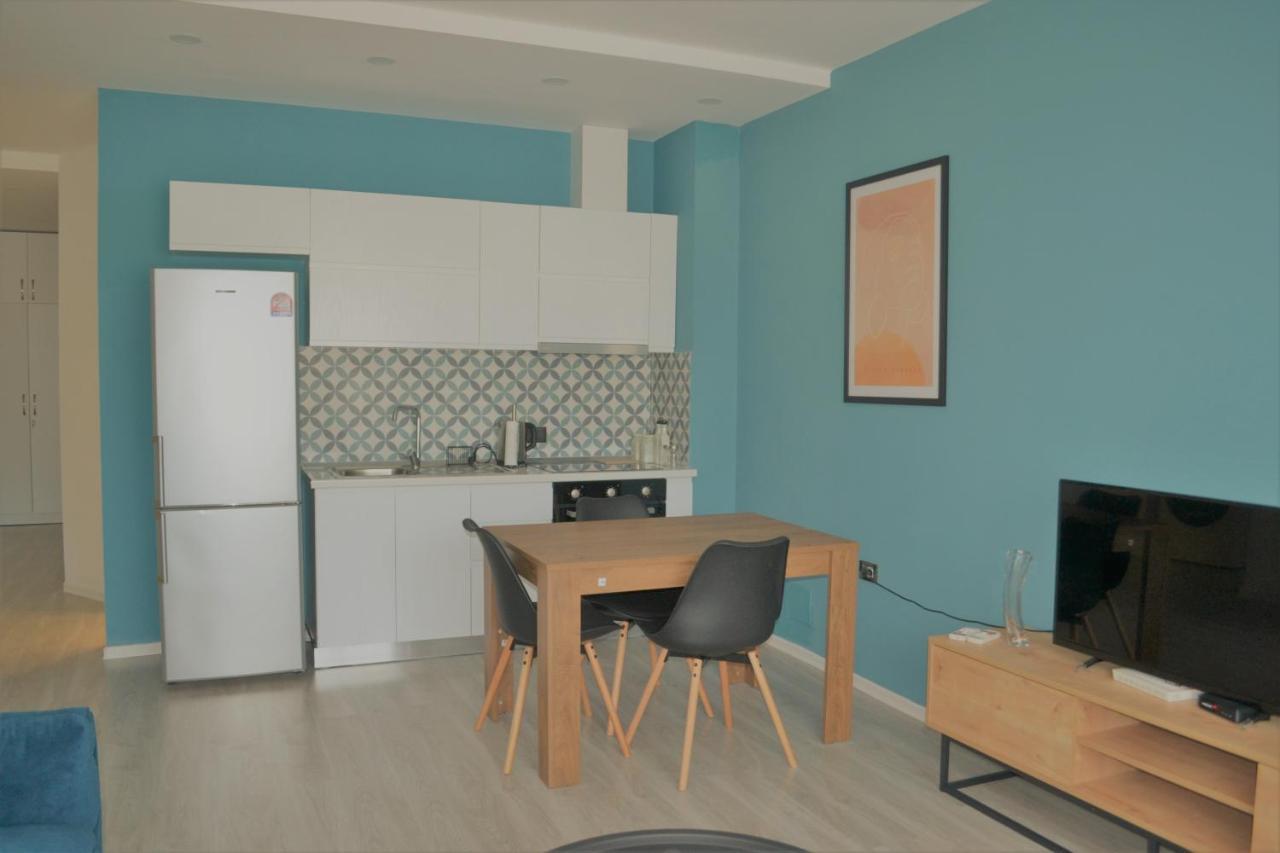 Cozy Central Tirana Apartments Ngoại thất bức ảnh