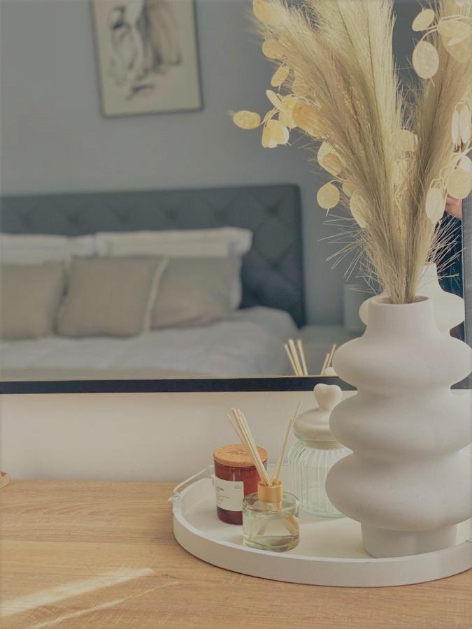 Cozy Central Tirana Apartments Ngoại thất bức ảnh